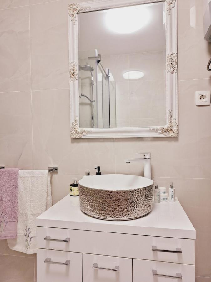 Ferienwohnung Apartman Maja **** Šibenik Exterior foto
